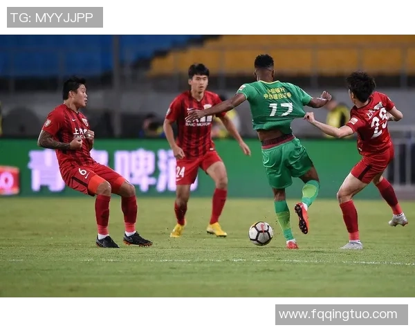 北京国安与上港精彩对决全场录播回顾与精彩瞬间分析